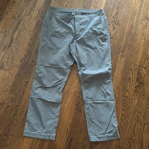 listing-status-banner